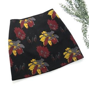 LUSH Quilted Blk Floral Skirt